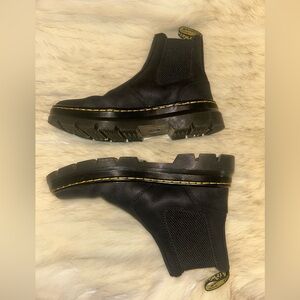 Dr. Martens Chelsea Boots